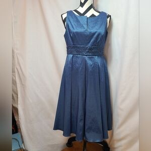 Elegant Blue Sleeveless A-line Midi Dress With Rhinestone Accents